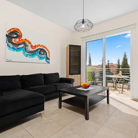 Sunny 2br Family - Mythical Sands