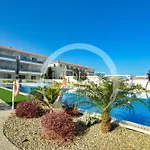 Διαμέρισμα Sunny 2br Family - Mythical Sands